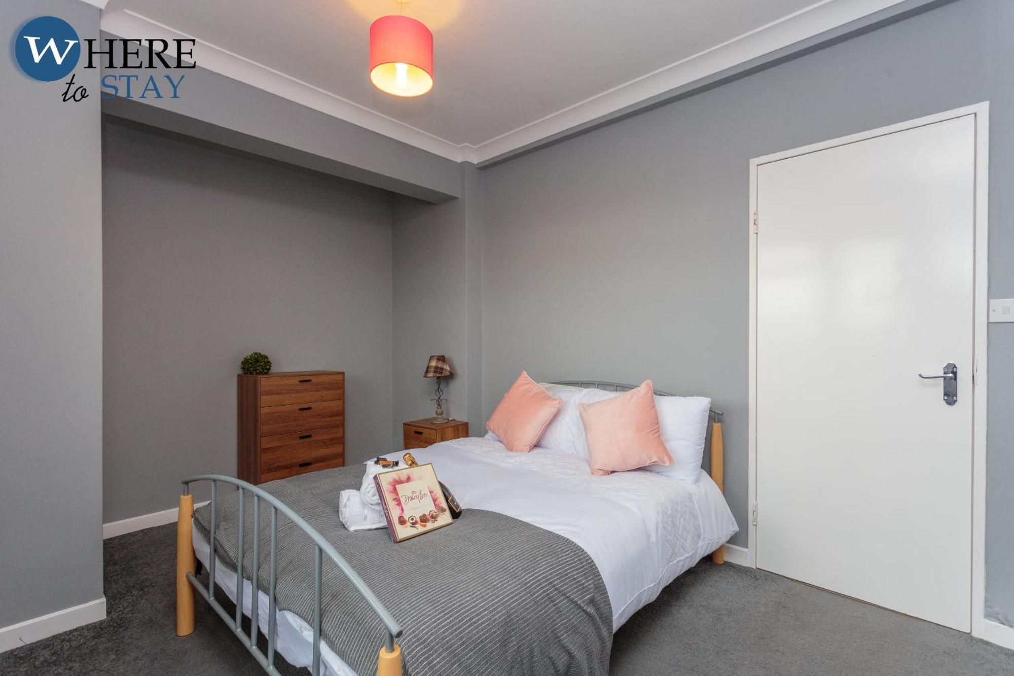 Stunning 3 Bedroom Apartment EDI Exterior photo